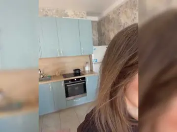 Incredible123  live sex cam