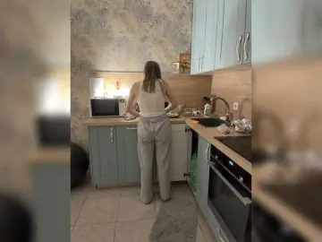 Incredible123  live sex cam