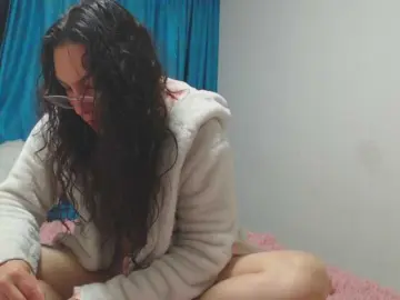 Ivannacrazy1  live sex cam