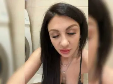 KrastyKiss  live sex cam