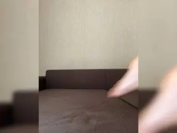 KrastyKiss  live sex cam