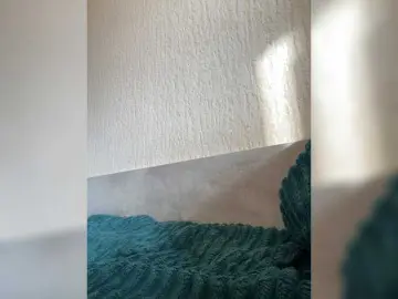 KrastyKiss  live sex cam