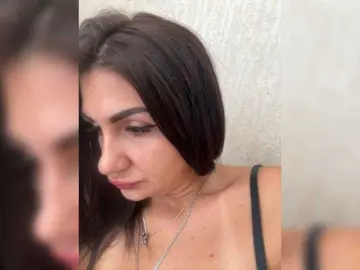 KrastyKiss  live sex cam