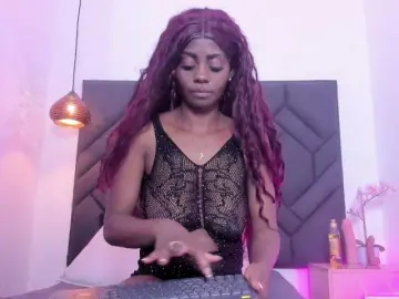 Mia-ferrarii  live sex cam