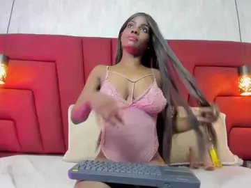 Mia-ferrarii  live sex cam