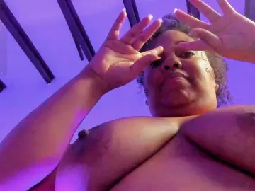 PhyllisDunbar  live sex cam