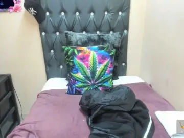 Temptressqeen  live sex cam
