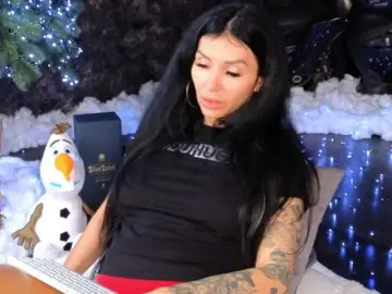 -BABAYAGA-  live sex cam