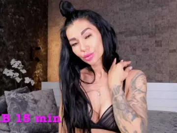 -BABAYAGA-  live sex cam