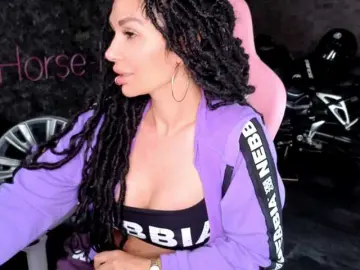 -BABAYAGA-  live sex cam