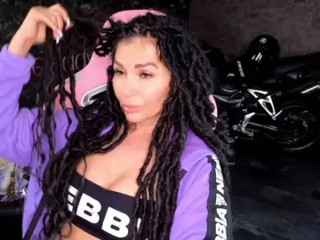 -BABAYAGA-  live sex cam