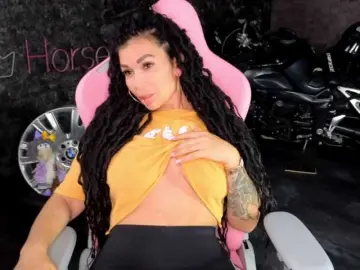 -BABAYAGA-  live sex cam