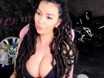 -BABAYAGA-  live sex cam