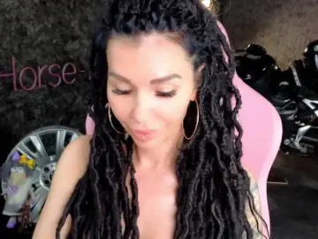 -BABAYAGA-  live sex cam