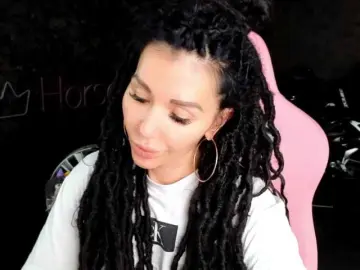 -BABAYAGA-  live sex cam