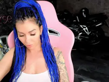 -BABAYAGA-  live sex cam