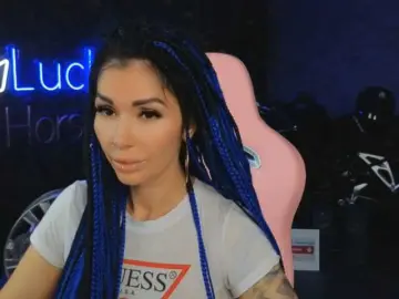 -BABAYAGA-  live sex cam