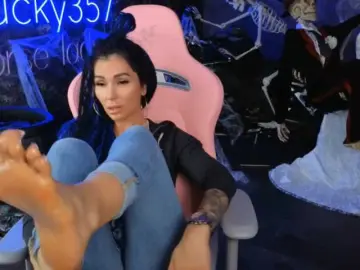-BABAYAGA-  live sex cam