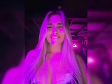 AlexaRayS  live sex cam