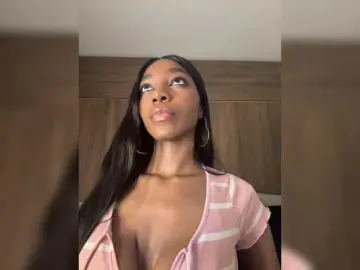 Anaisbeily  live sex cam