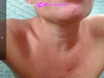 CrystinaDiaz  live sex cam
