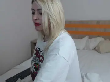 ElizabethRaegan  live sex cam