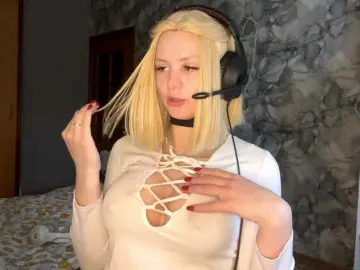 GloryReker  live sex cam