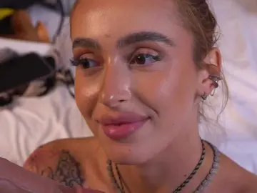 MarissaFox  live sex cam