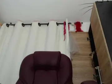 Mature2025  live sex cam