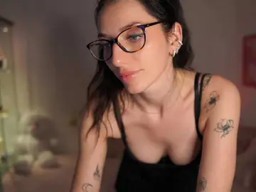 MiaPaloma18  live sex cam