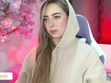 NaomiFox1  live sex cam