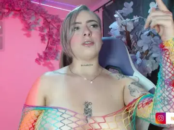 NaomiFox1  live sex cam