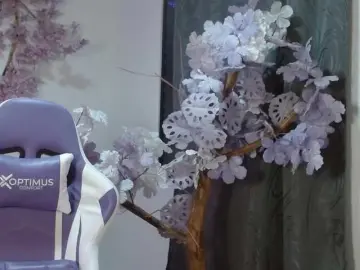 NaomiFox1  live sex cam