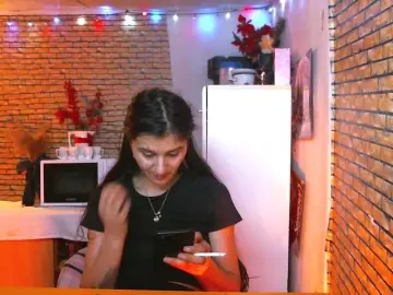 Pervertqueen  live sex cam