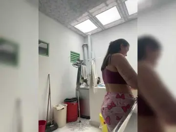 Karlacortes1  live sex cam