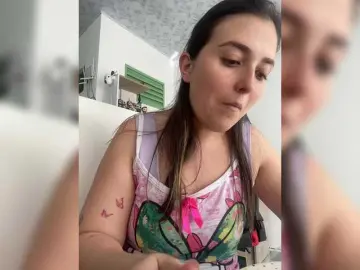 Karlacortes1  live sex cam