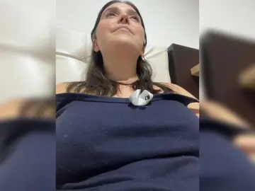 Karlacortes1  live sex cam