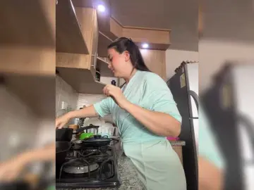 Karlacortes1  live sex cam
