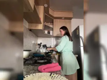 Karlacortes1  live sex cam