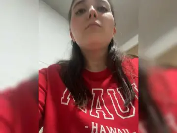 Karlacortes1  live sex cam