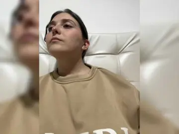 Karlacortes1  live sex cam