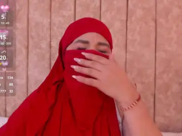 -Alisha  live sex cam