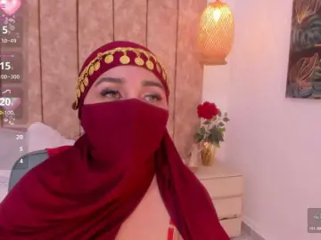 -Alisha  live sex cam