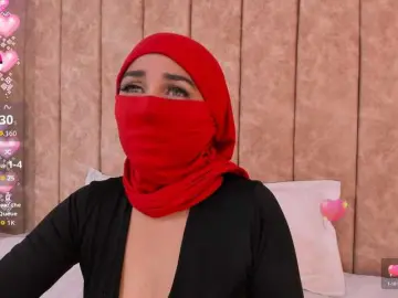 -Alisha  live sex cam