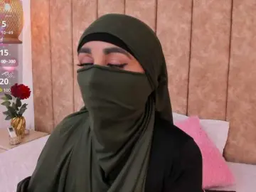 -Alisha  live sex cam