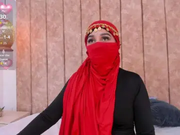 -Alisha  live sex cam