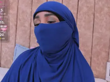 -Alisha  live sex cam