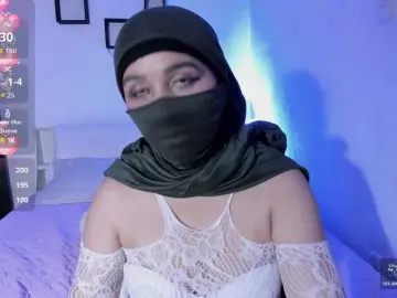 -Alisha  live sex cam
