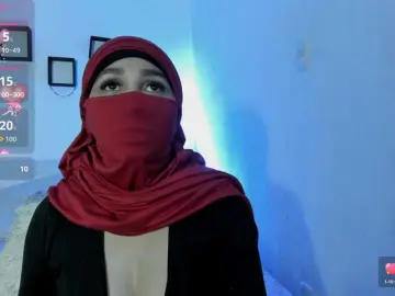 -Alisha  live sex cam