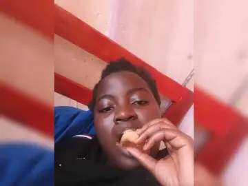 Creamyypussy  live sex cam